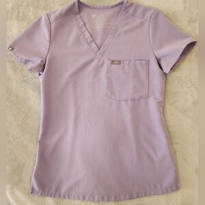 FIGS Catarina One-Pocket Scrub Top